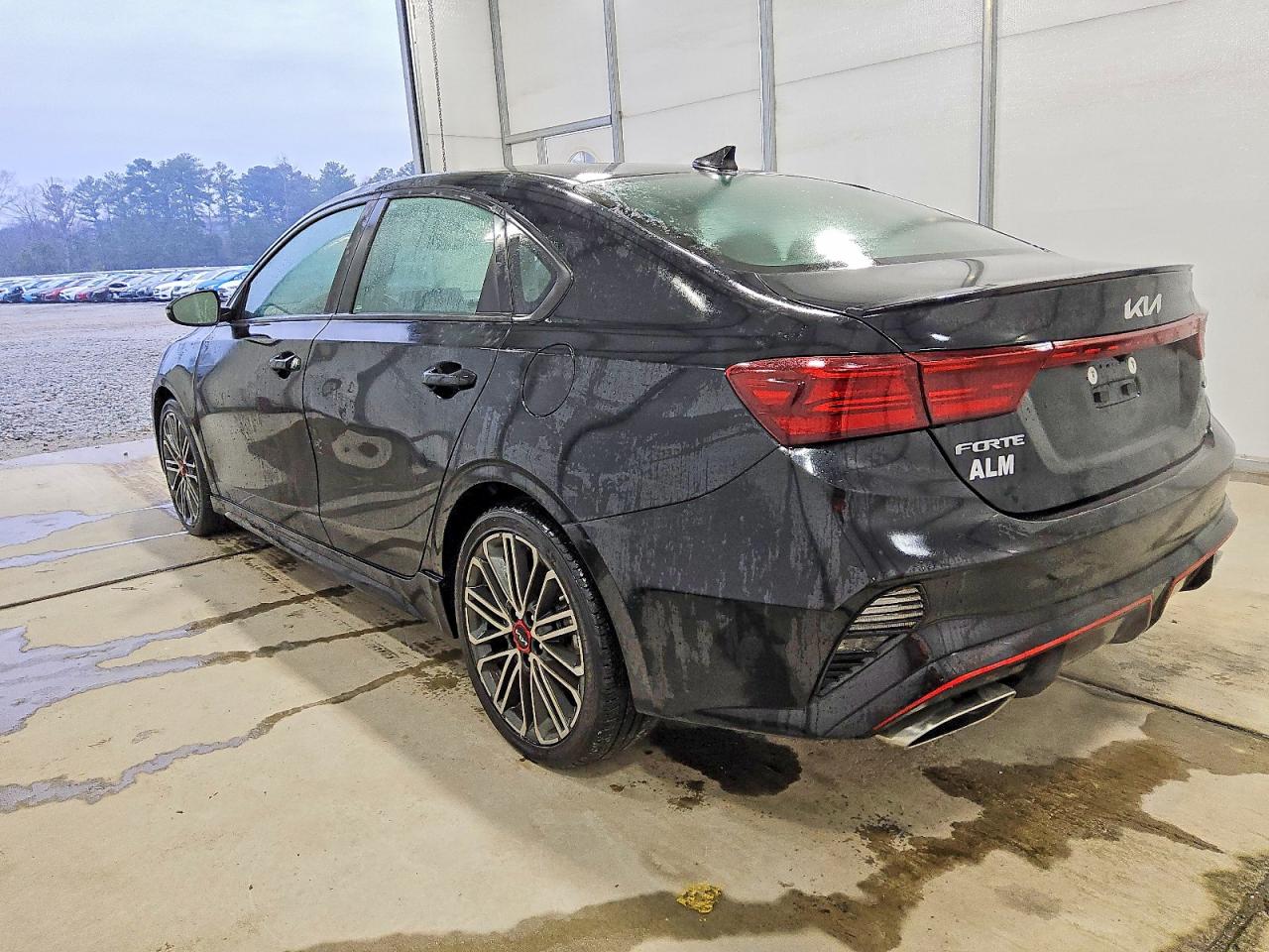 2024 KIA FORTE GT photo 3