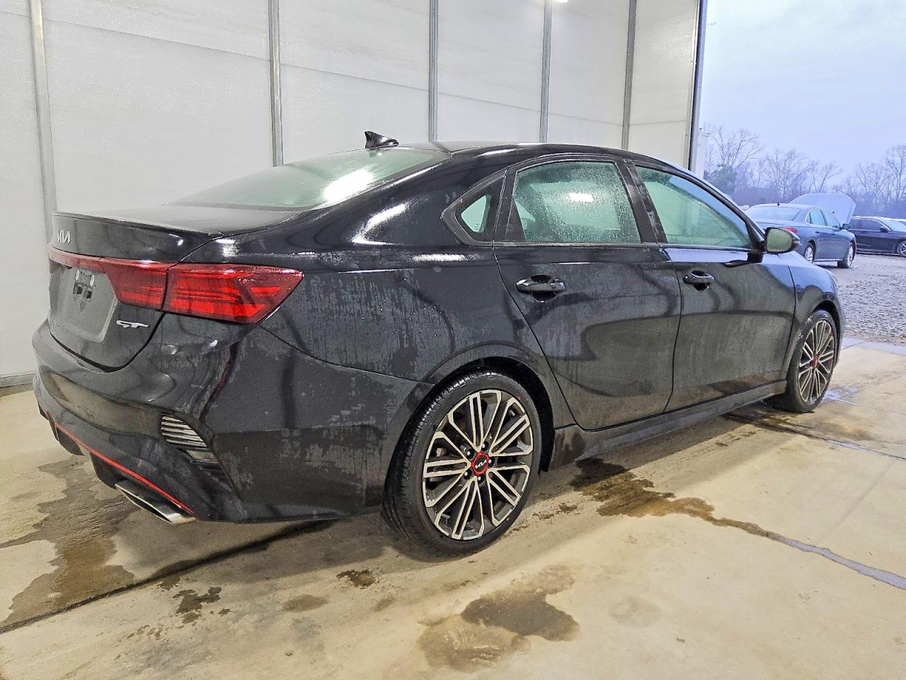 2024 KIA FORTE GT photo 5