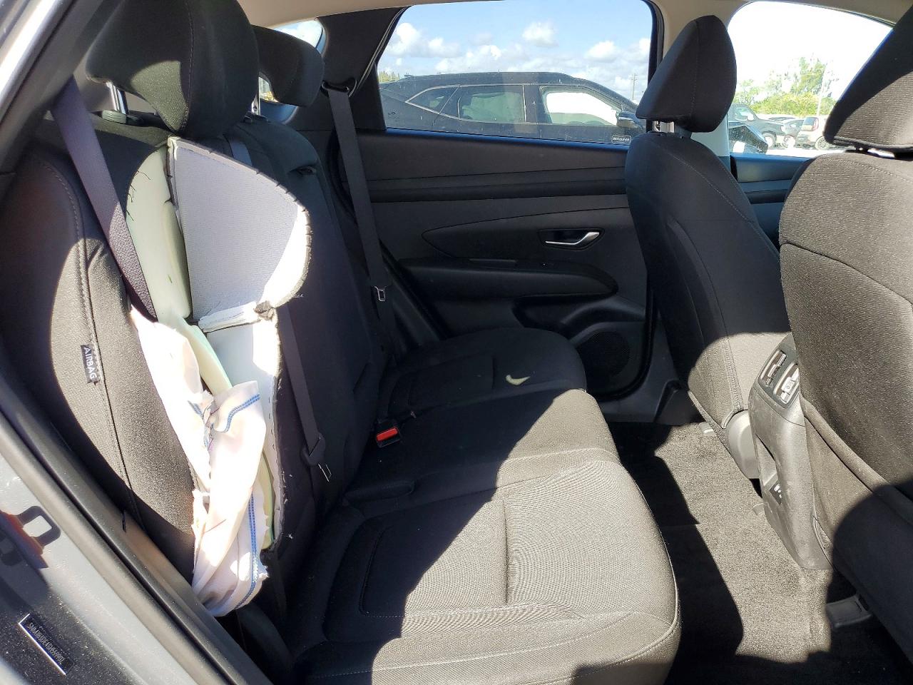 2025 HYUNDAI TUCSON SEL photo 11