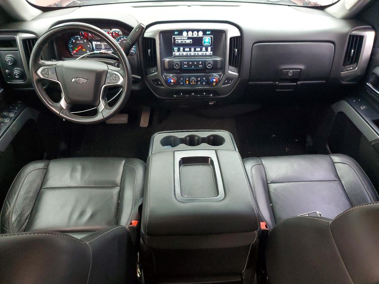 2018 CHEVROLET SILVERADO K1500 LT photo 8