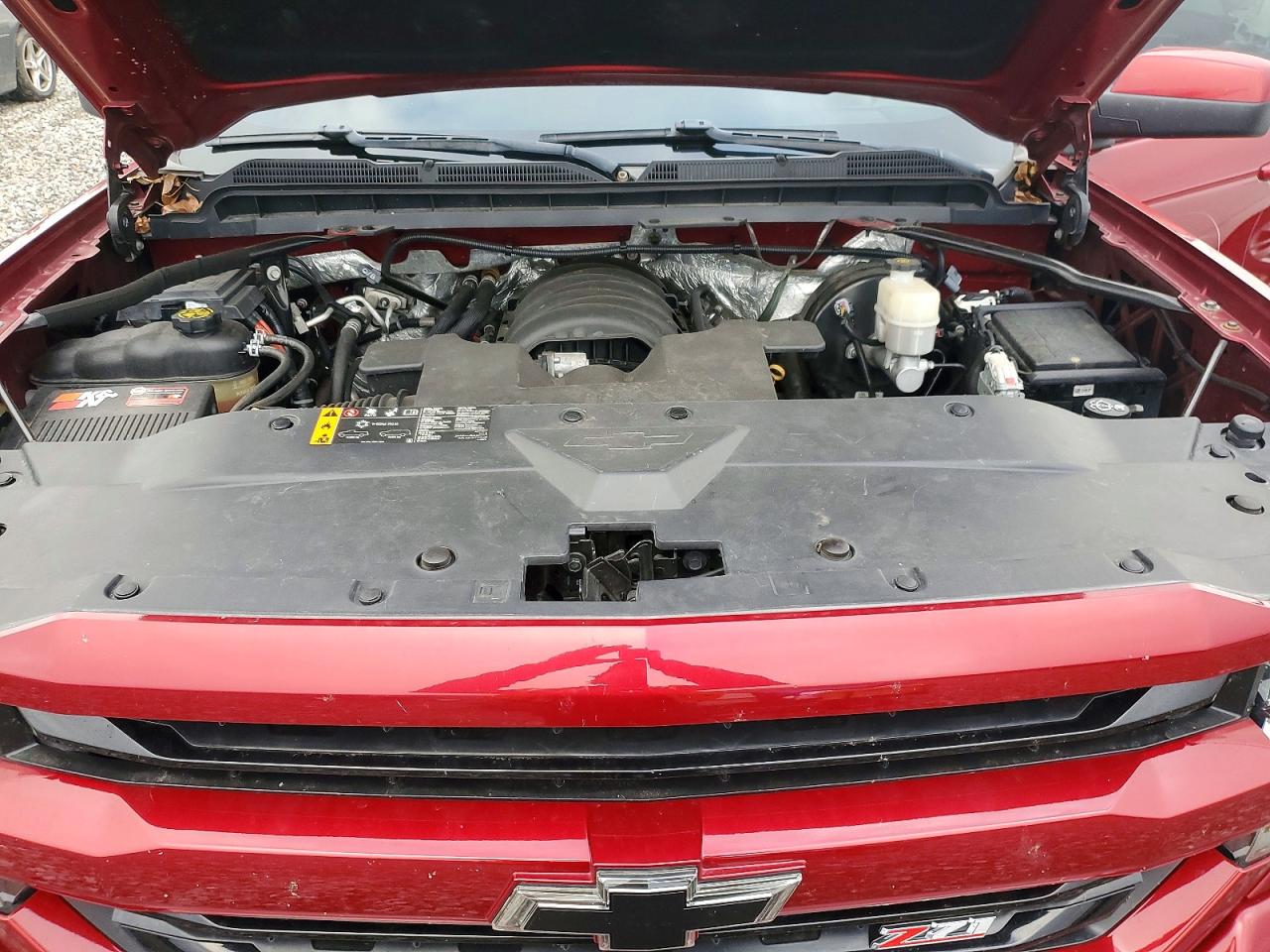2018 CHEVROLET SILVERADO K1500 LT photo 11