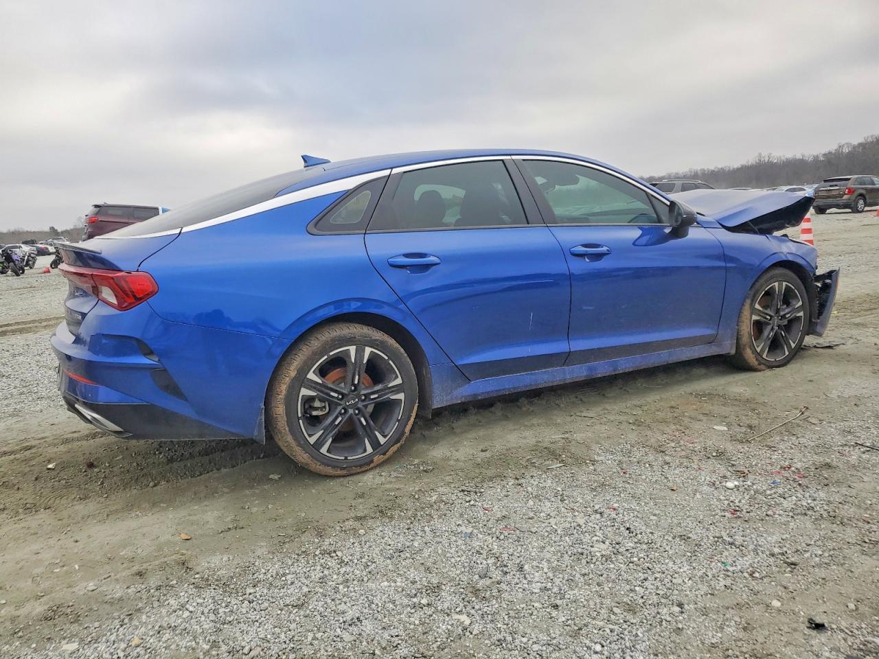 2023 KIA K5 GT LINE photo 5