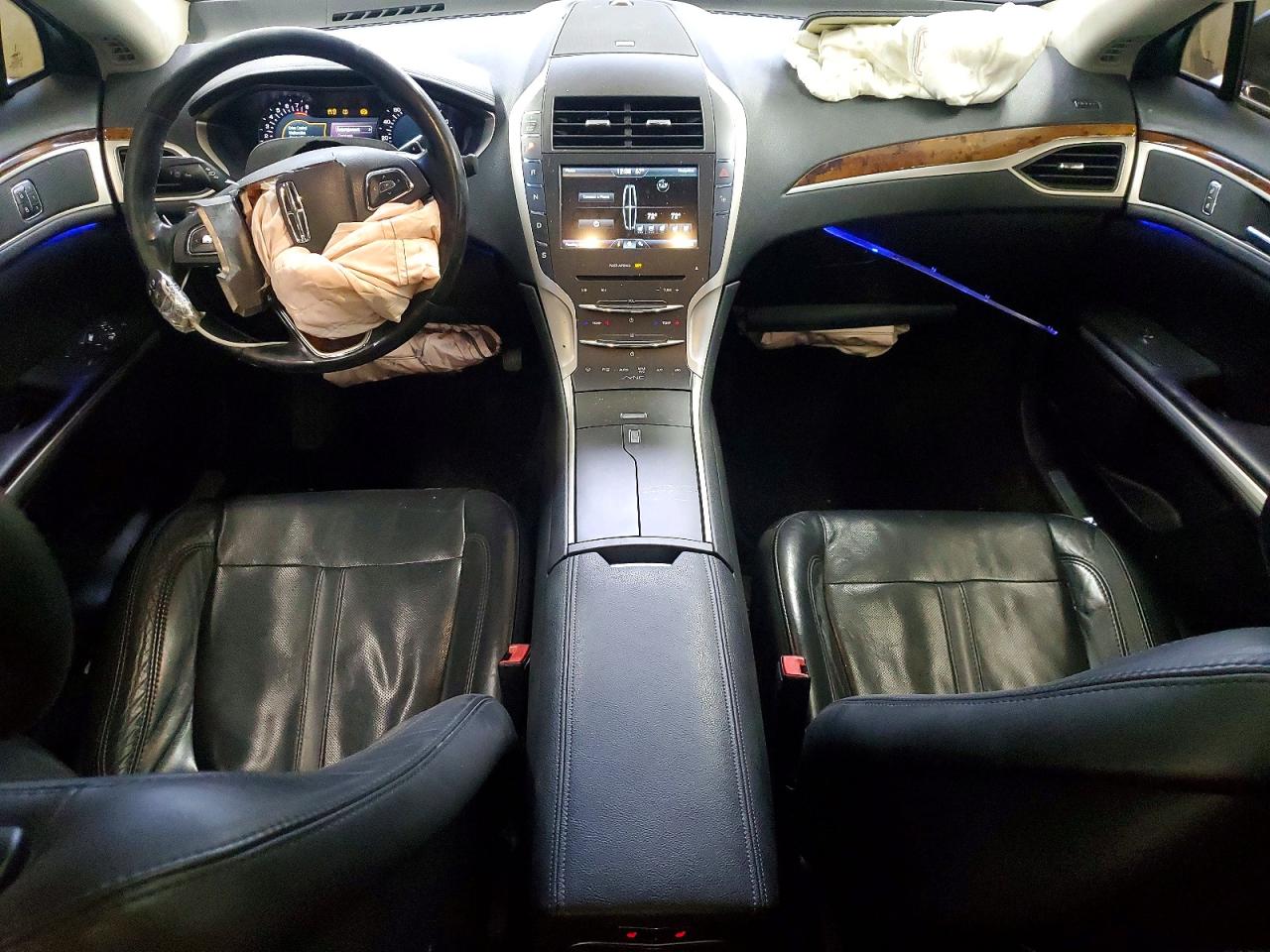 2015 LINCOLN MKZ photo 8