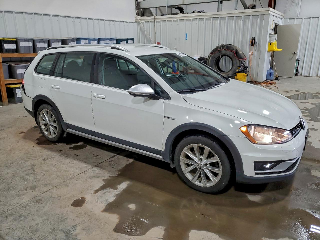 2017 VOLKSWAGEN GOLF ALLTRACK S photo 4