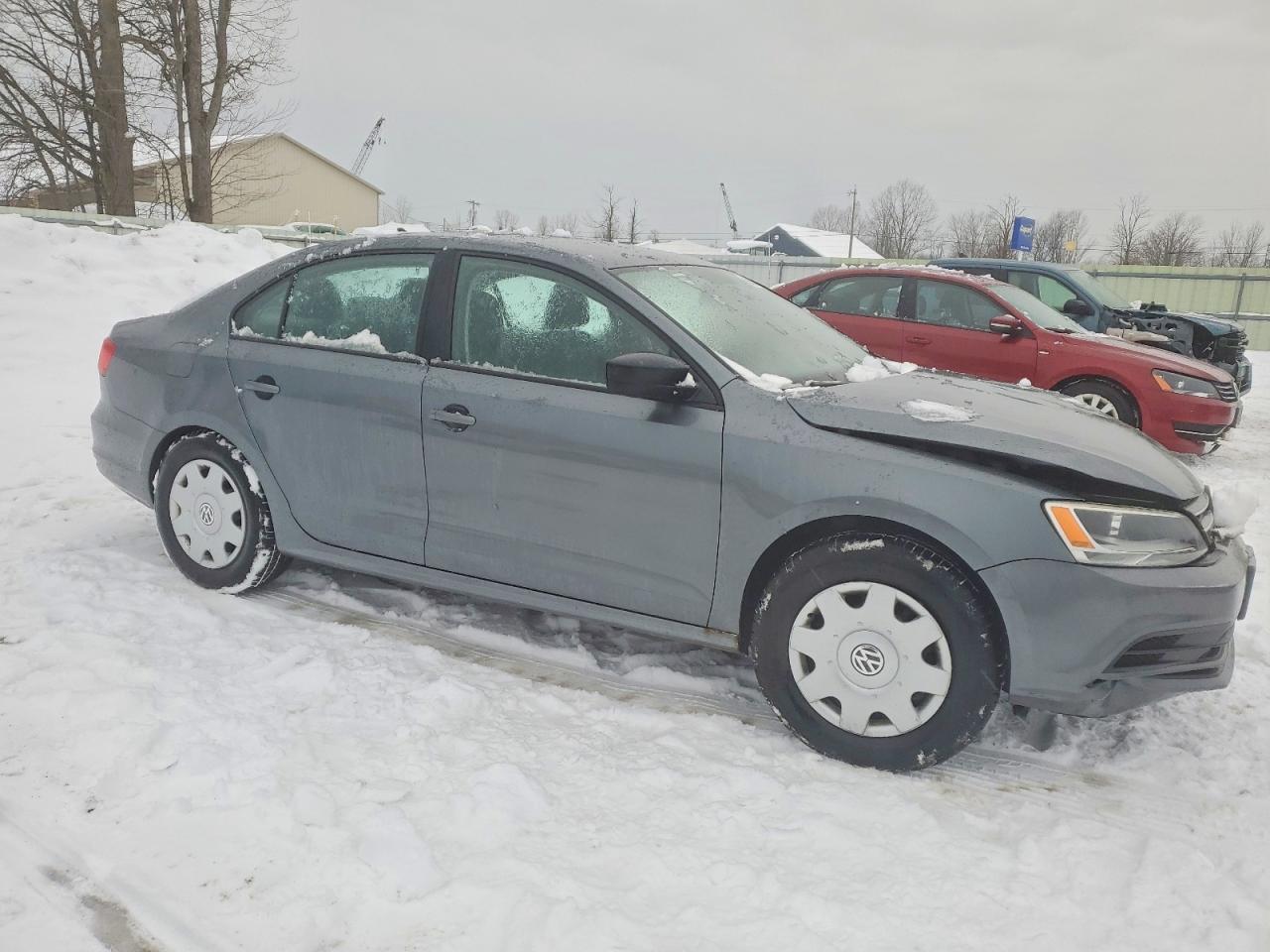 2015 VOLKSWAGEN JETTA BASE photo 4