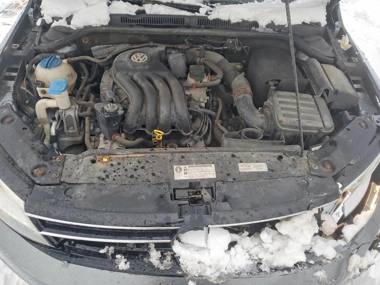 2015 VOLKSWAGEN JETTA BASE photo 11