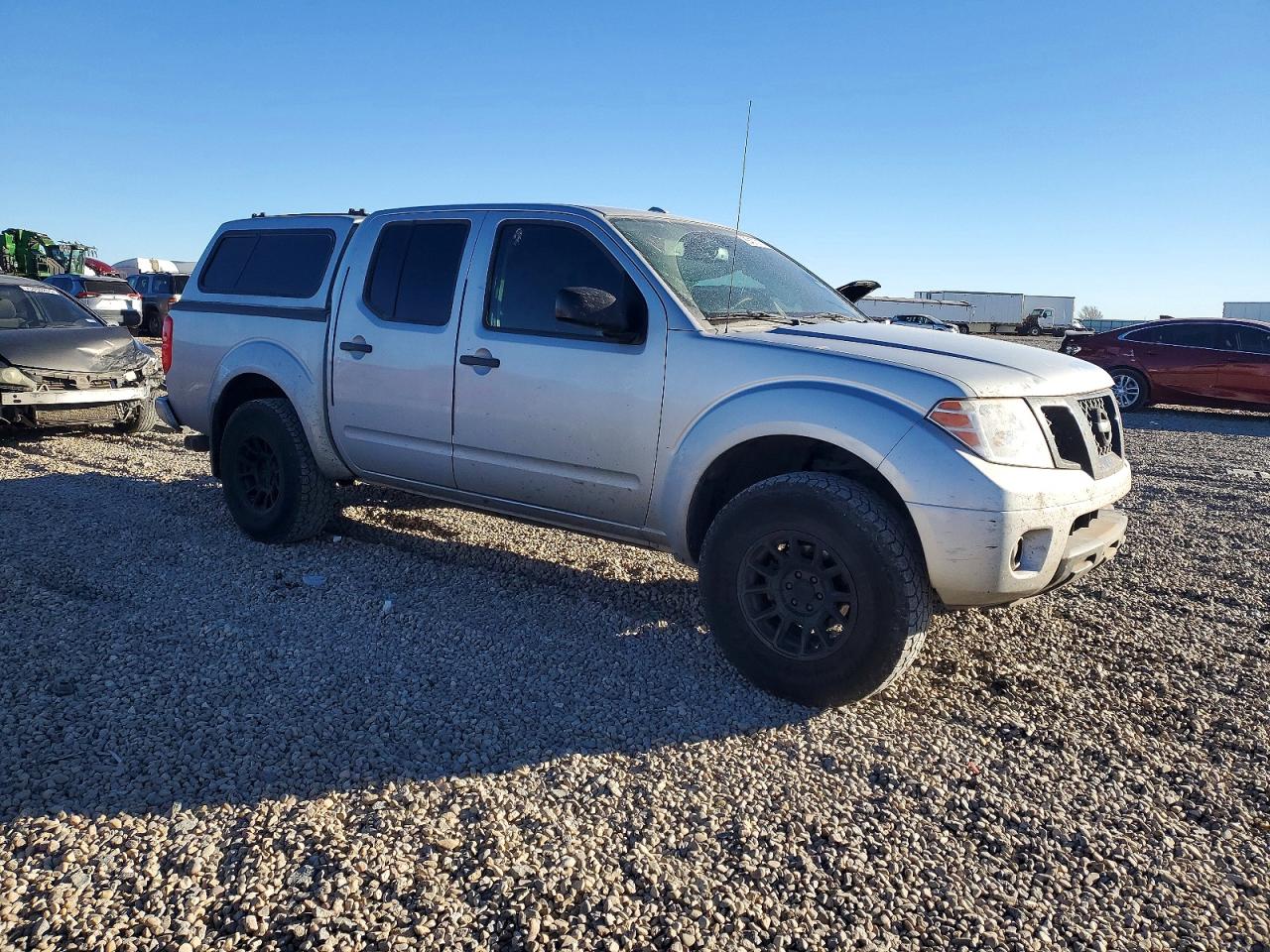2017 NISSAN FRONTIER S photo 4