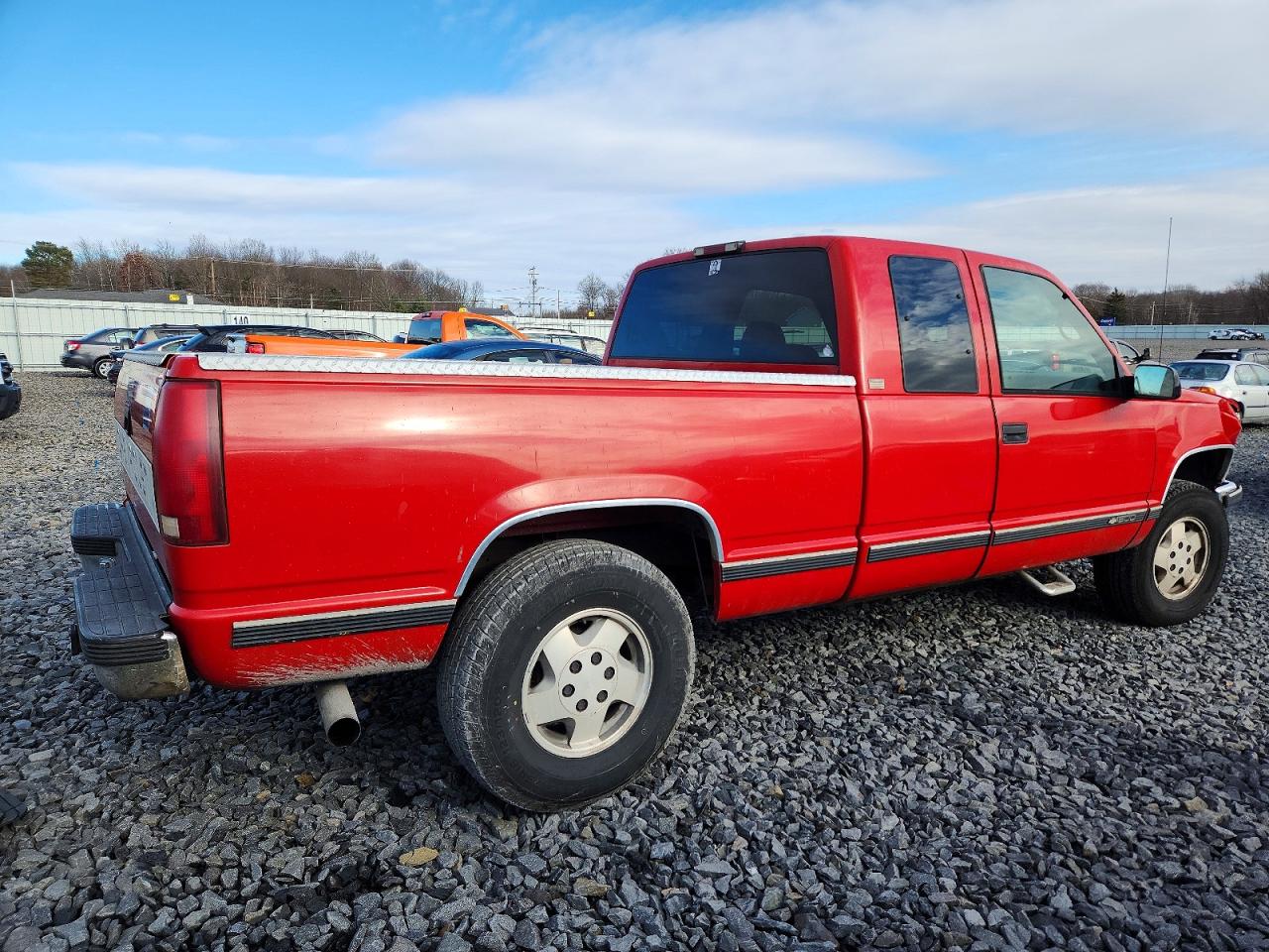 1995 CHEVROLET GMT-400 K1500 photo 3