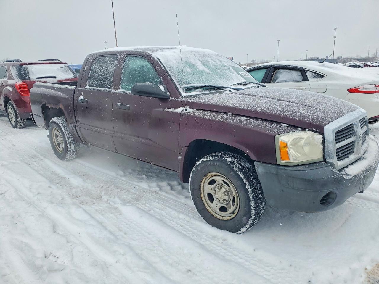 2005 DODGE DAKOTA QUAD photo 4