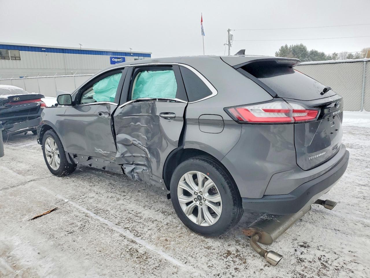 2024 FORD EDGE TITANIUM photo 2