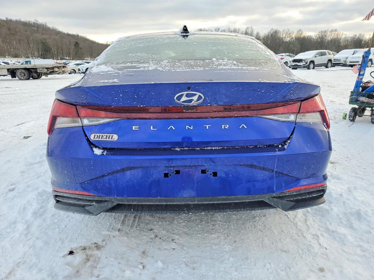 2021 HYUNDAI ELANTRA SE photo 6