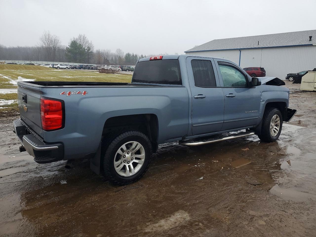 2016 CHEVROLET SILVERADO K1500 LT photo 5