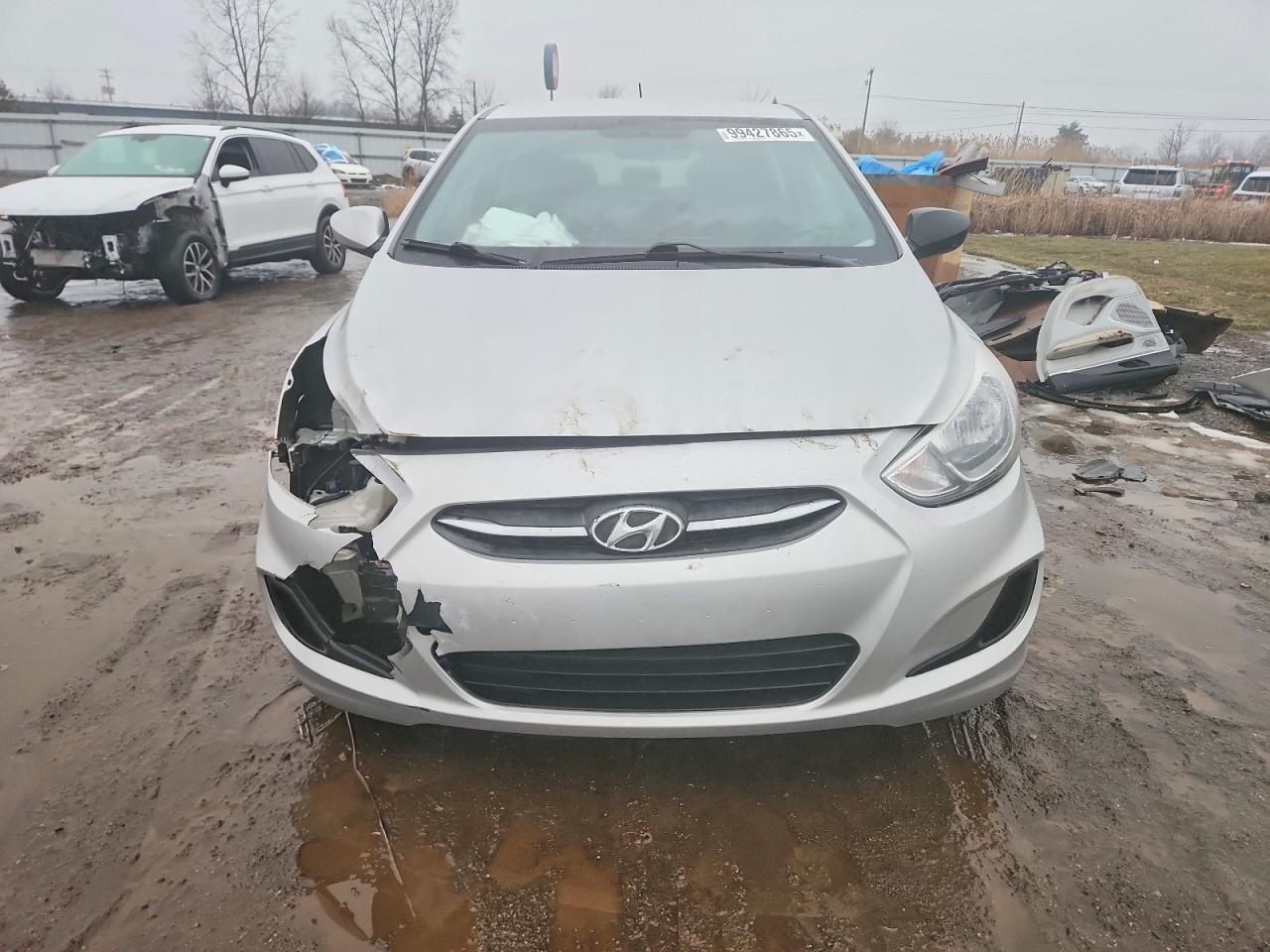 2016 HYUNDAI ACCENT SE photo 9