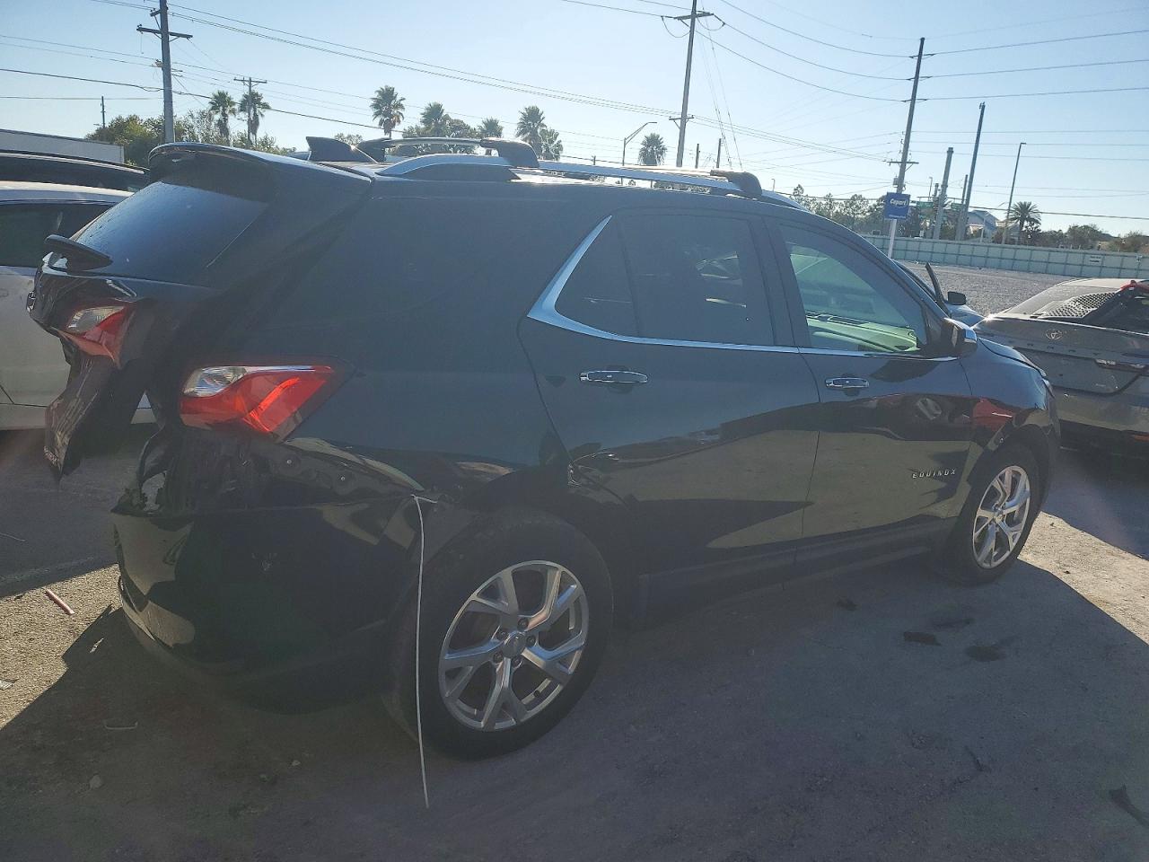 2019 CHEVROLET EQUINOX PREMIER photo 3