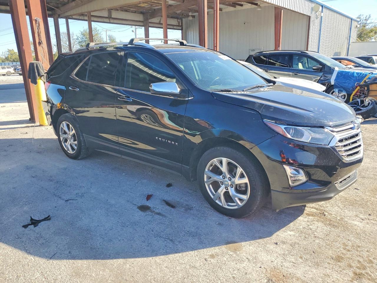 2019 CHEVROLET EQUINOX PREMIER photo 4