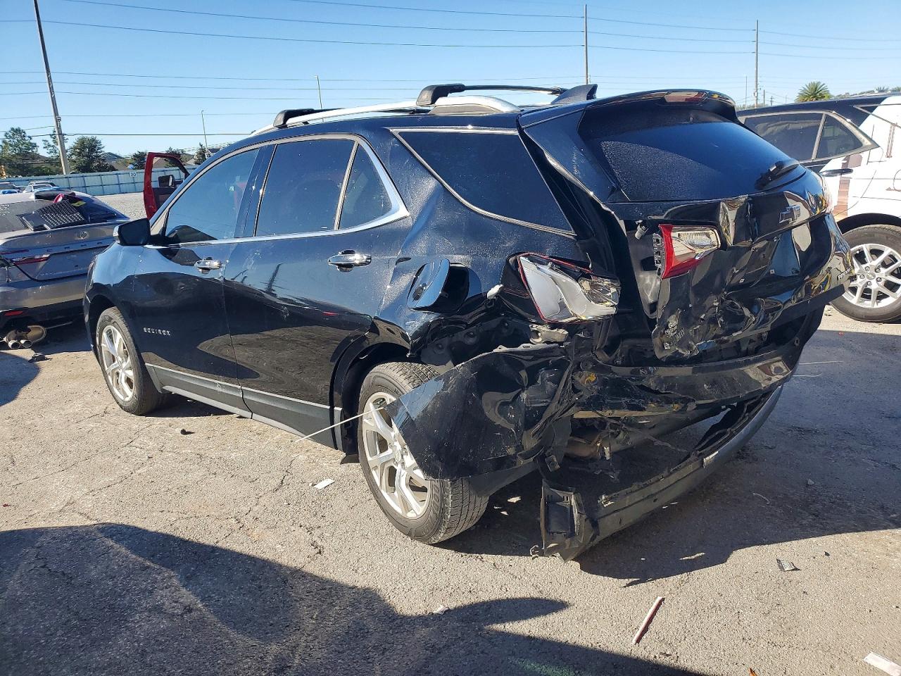 2019 CHEVROLET EQUINOX PREMIER photo 2