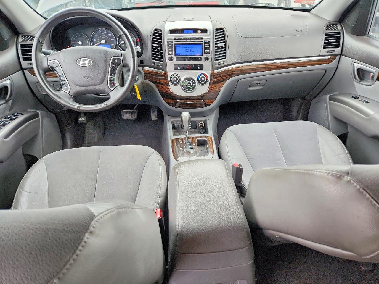 2010 HYUNDAI SANTA FE SE photo 8
