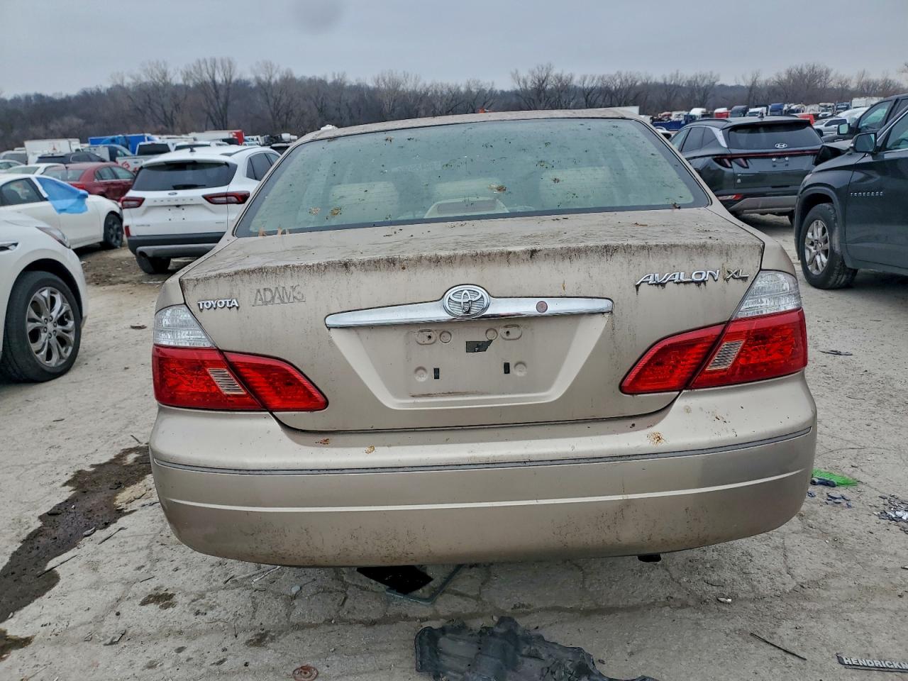 2003 TOYOTA AVALON XL photo 6