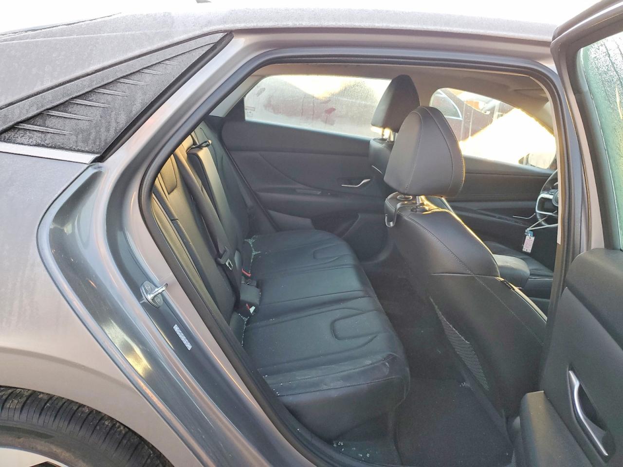 2023 HYUNDAI ELANTRA LIMITED photo 10