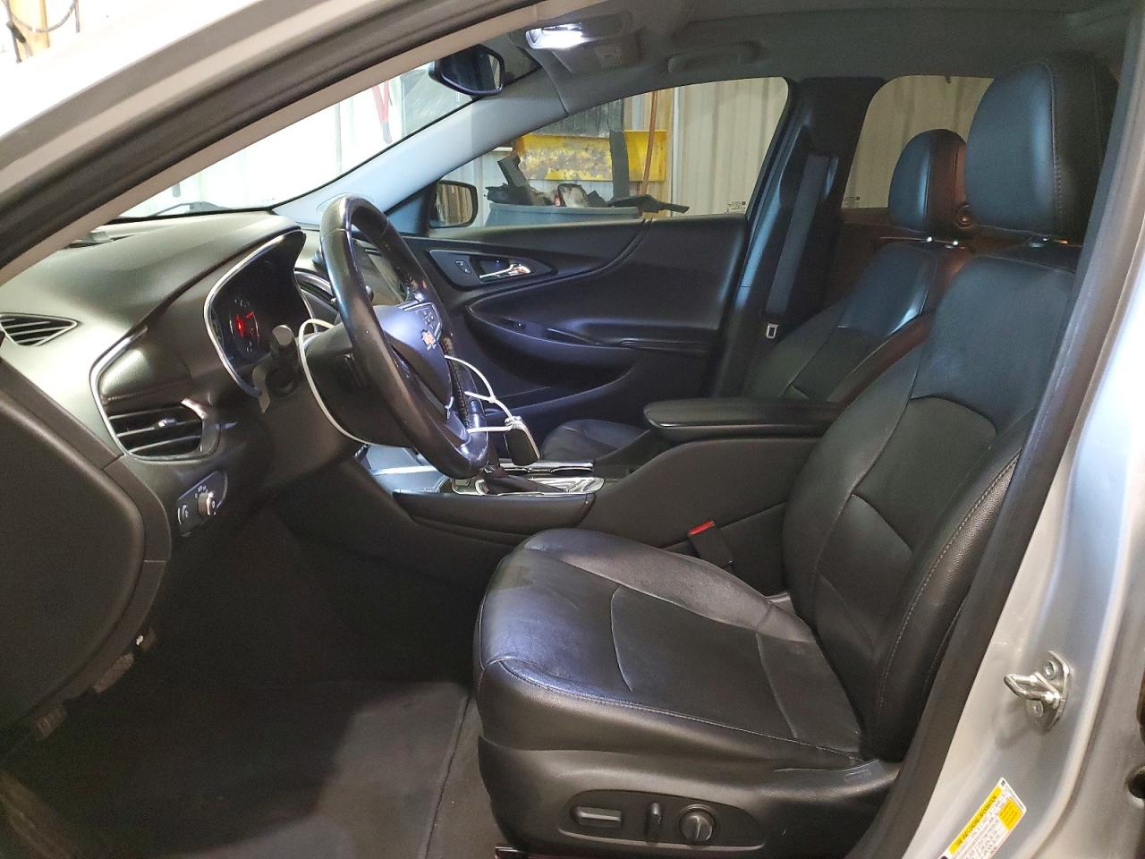 2020 CHEVROLET MALIBU PREMIER photo 7