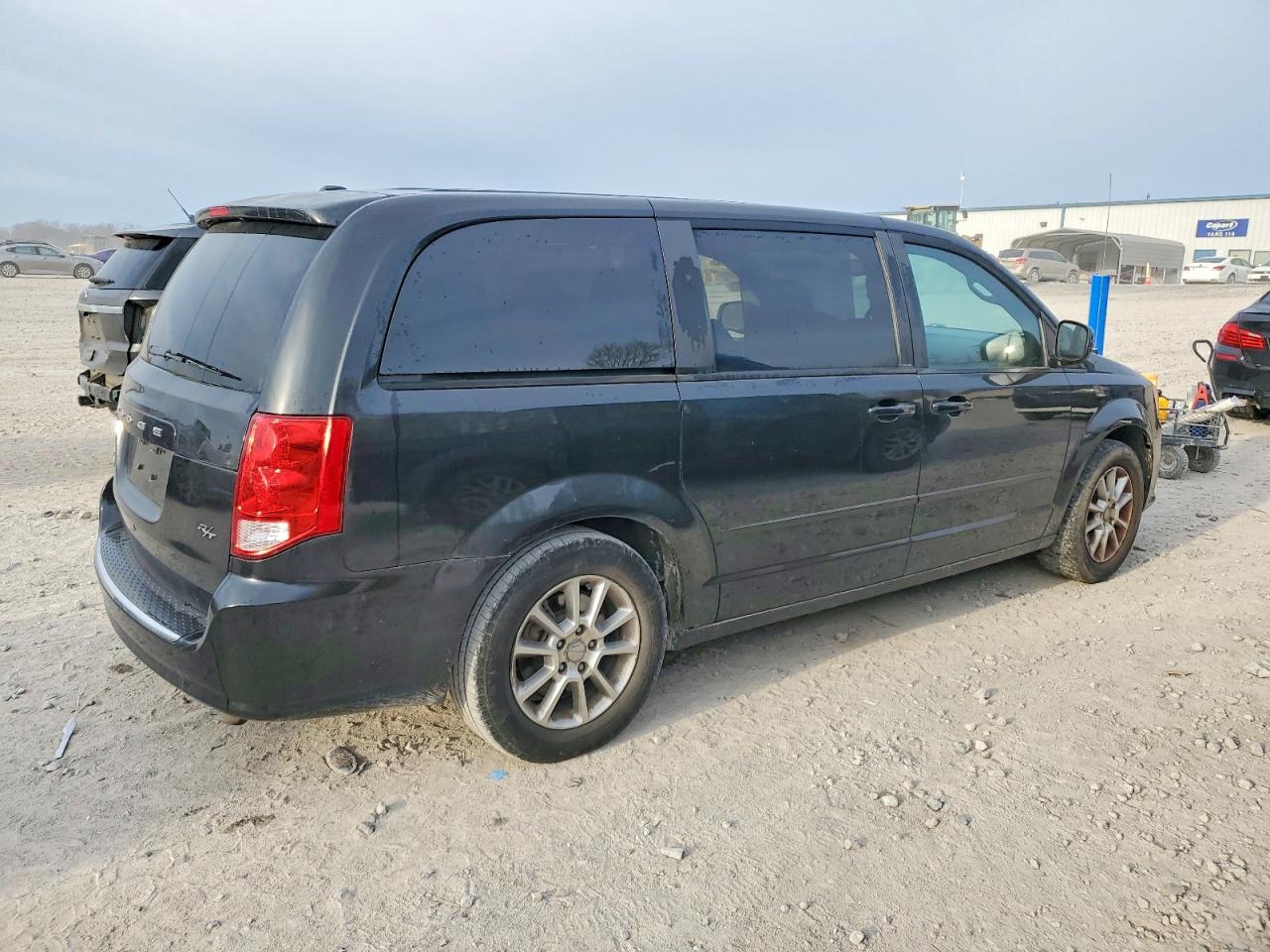 2013 DODGE GRAND CARAVAN R/T photo 3