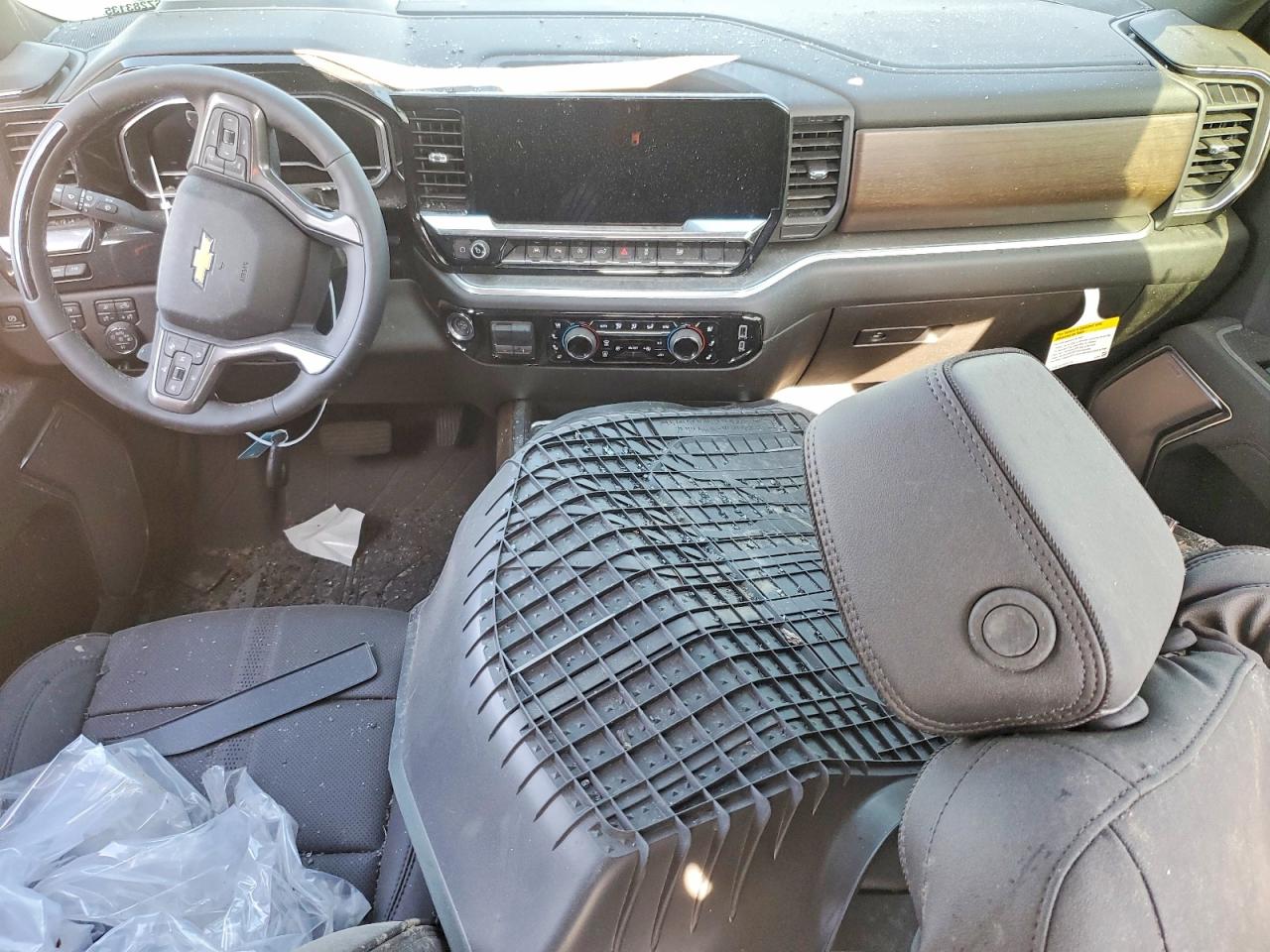2025 CHEVROLET SILVERADO K1500 HIGH COUNTRY photo 15
