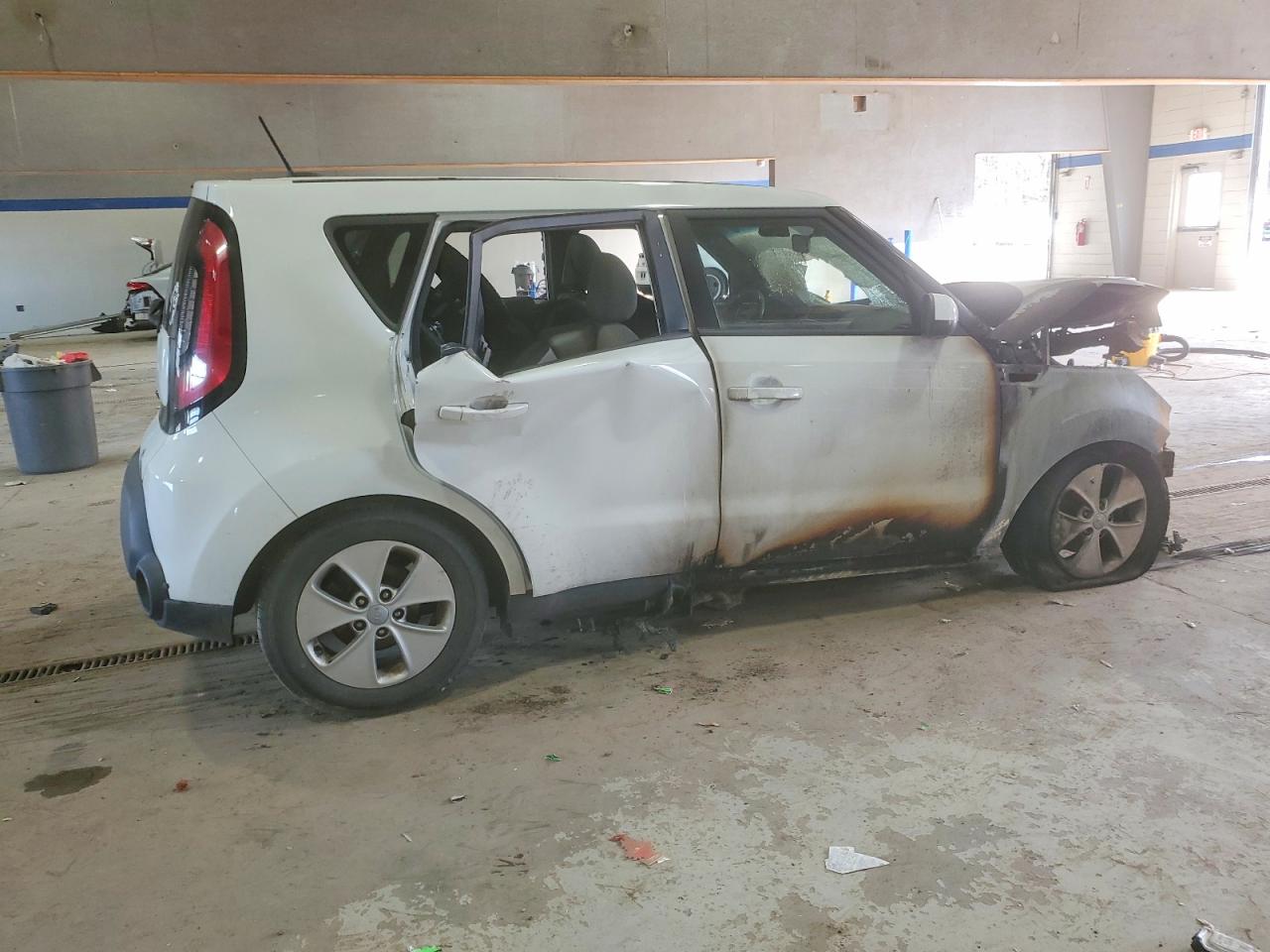 2016 KIA SOUL photo 5