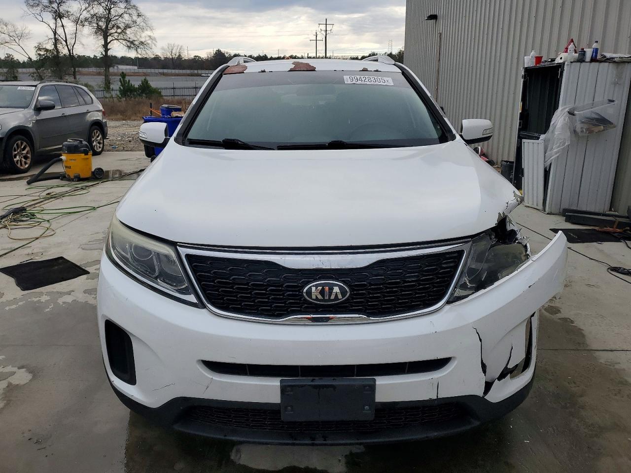 2015 KIA SORENTO LX photo 5