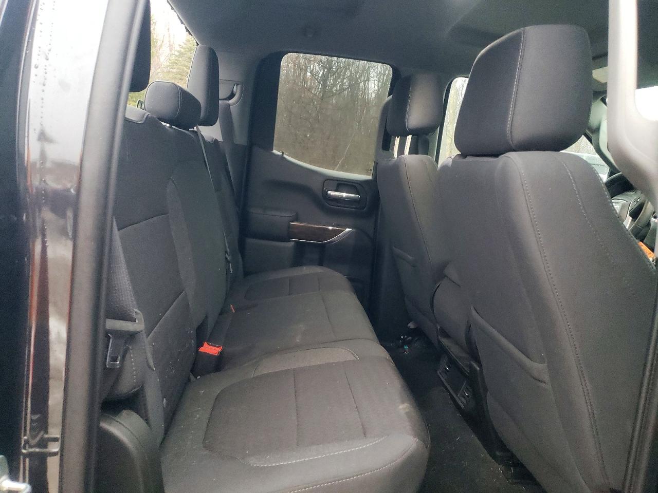 2020 GMC SIERRA K1500 SLE photo 10