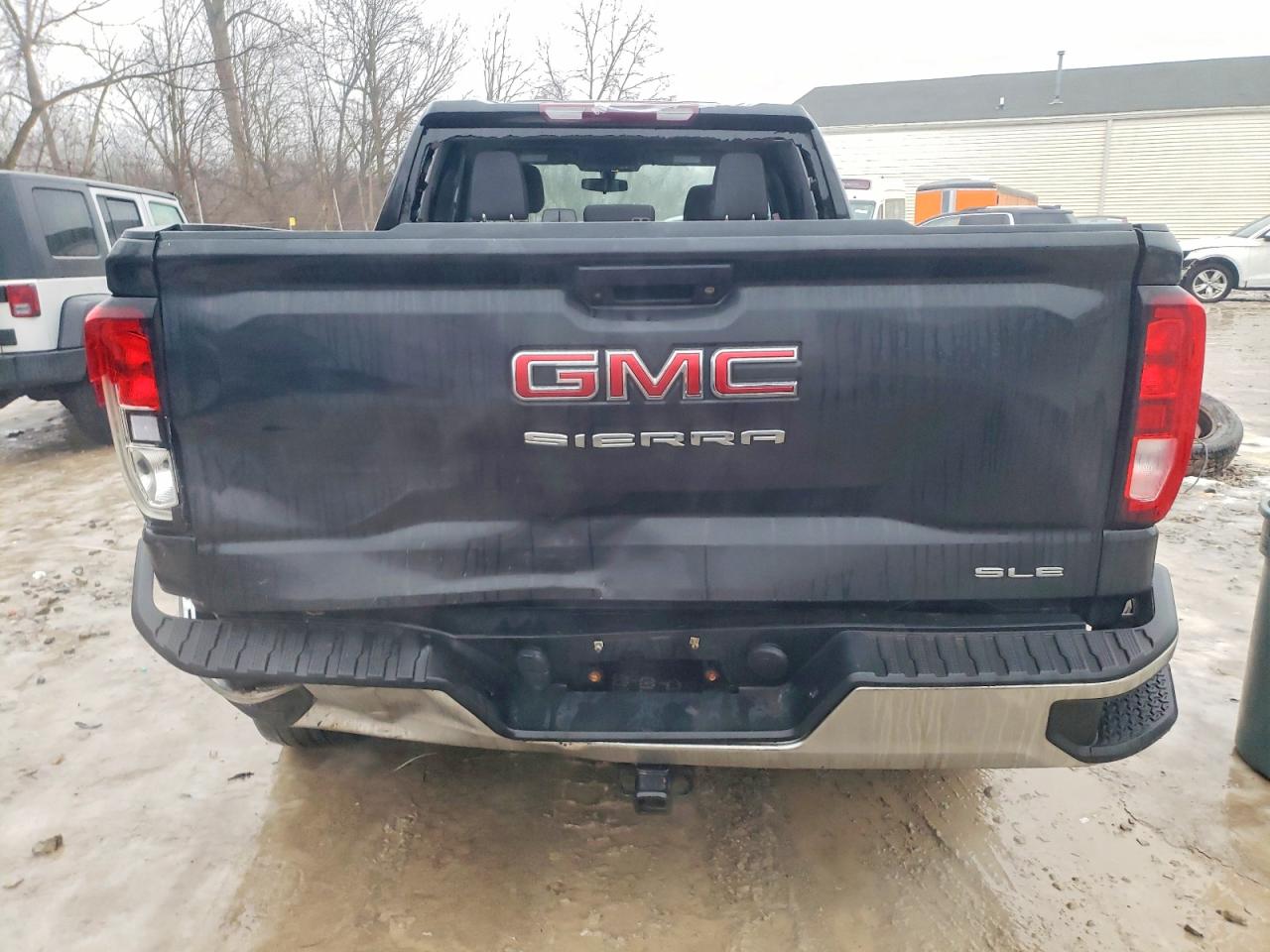 2020 GMC SIERRA K1500 SLE photo 6