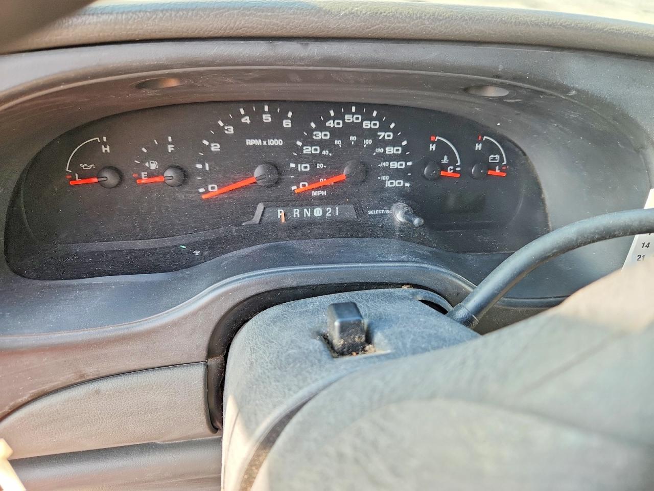 2004 FORD ECONOLINE E250 VAN photo 9