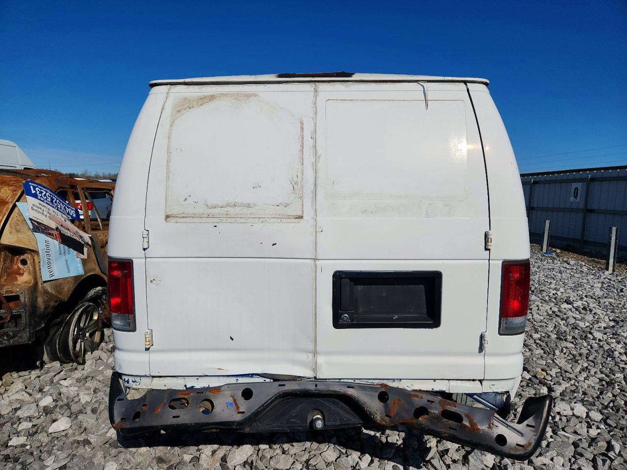 2004 FORD ECONOLINE E250 VAN photo 6