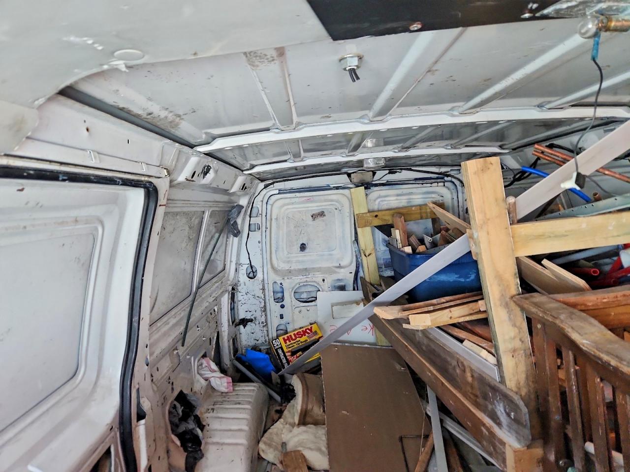 2004 FORD ECONOLINE E250 VAN photo 10