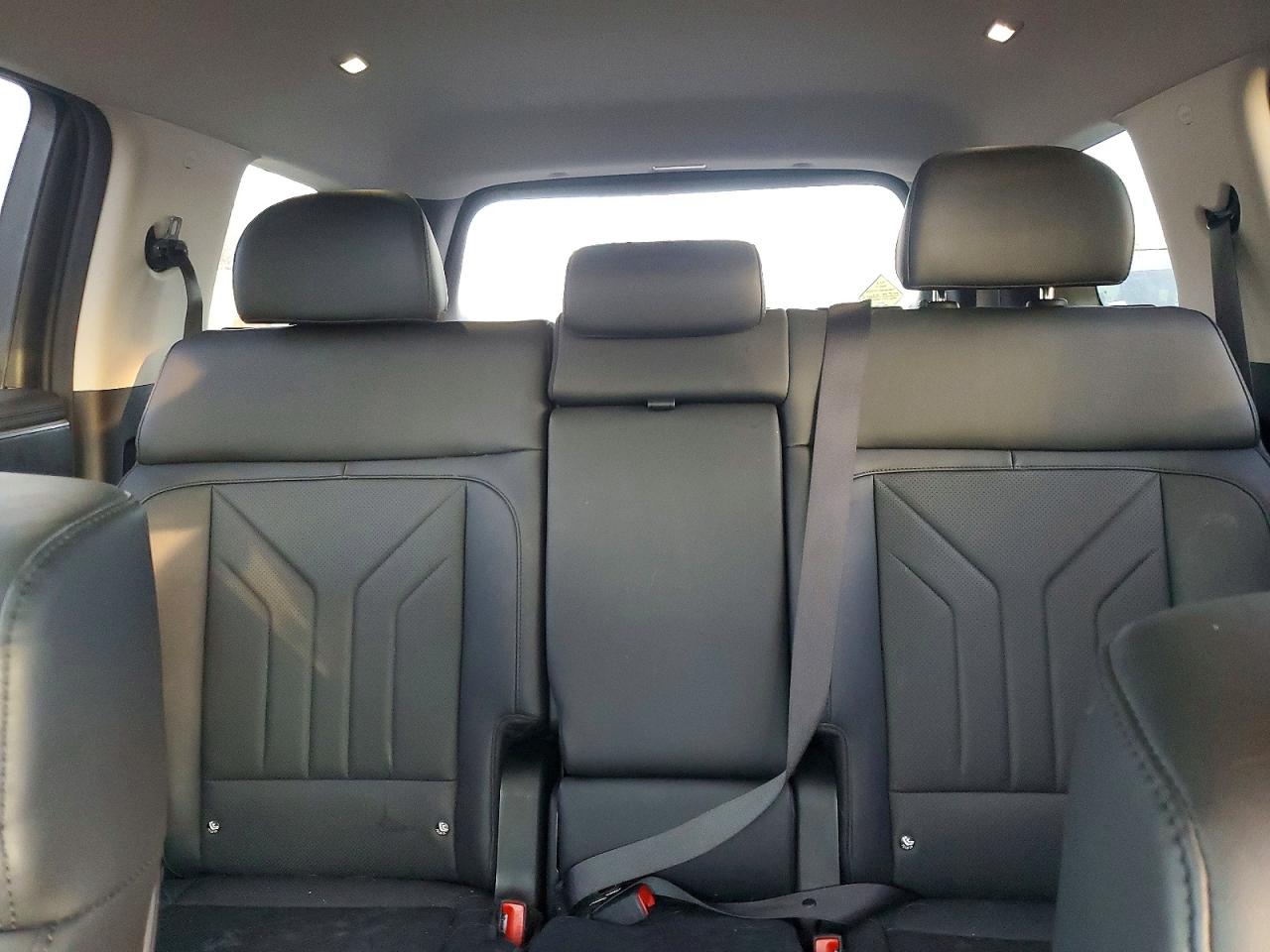 2025 HYUNDAI SANTA FE SEL photo 10