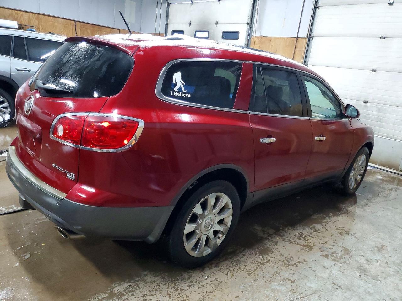 2011 BUICK ENCLAVE CXL photo 3