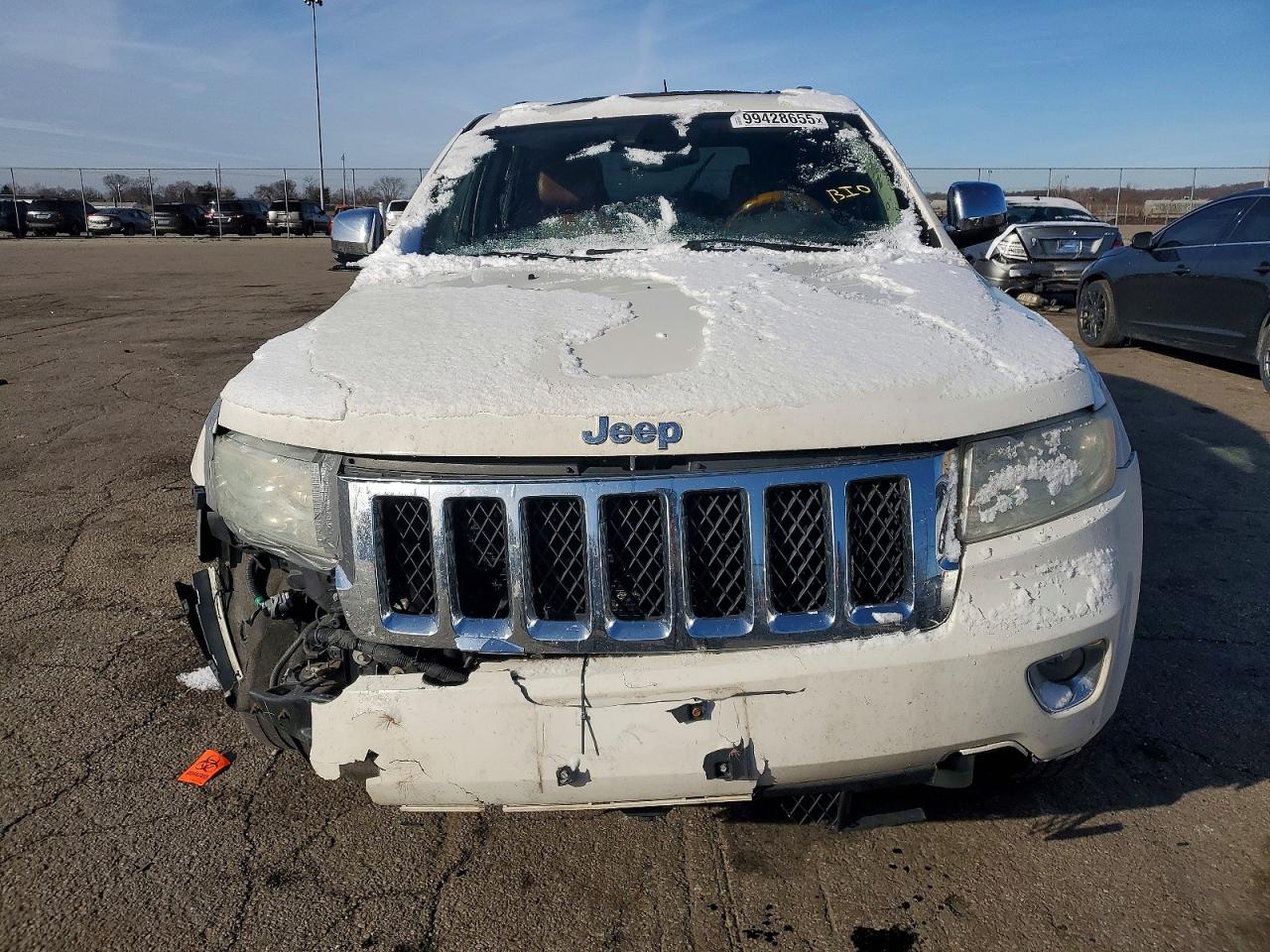 2011 JEEP GRAND CHEROKEE OVERLAND photo 9
