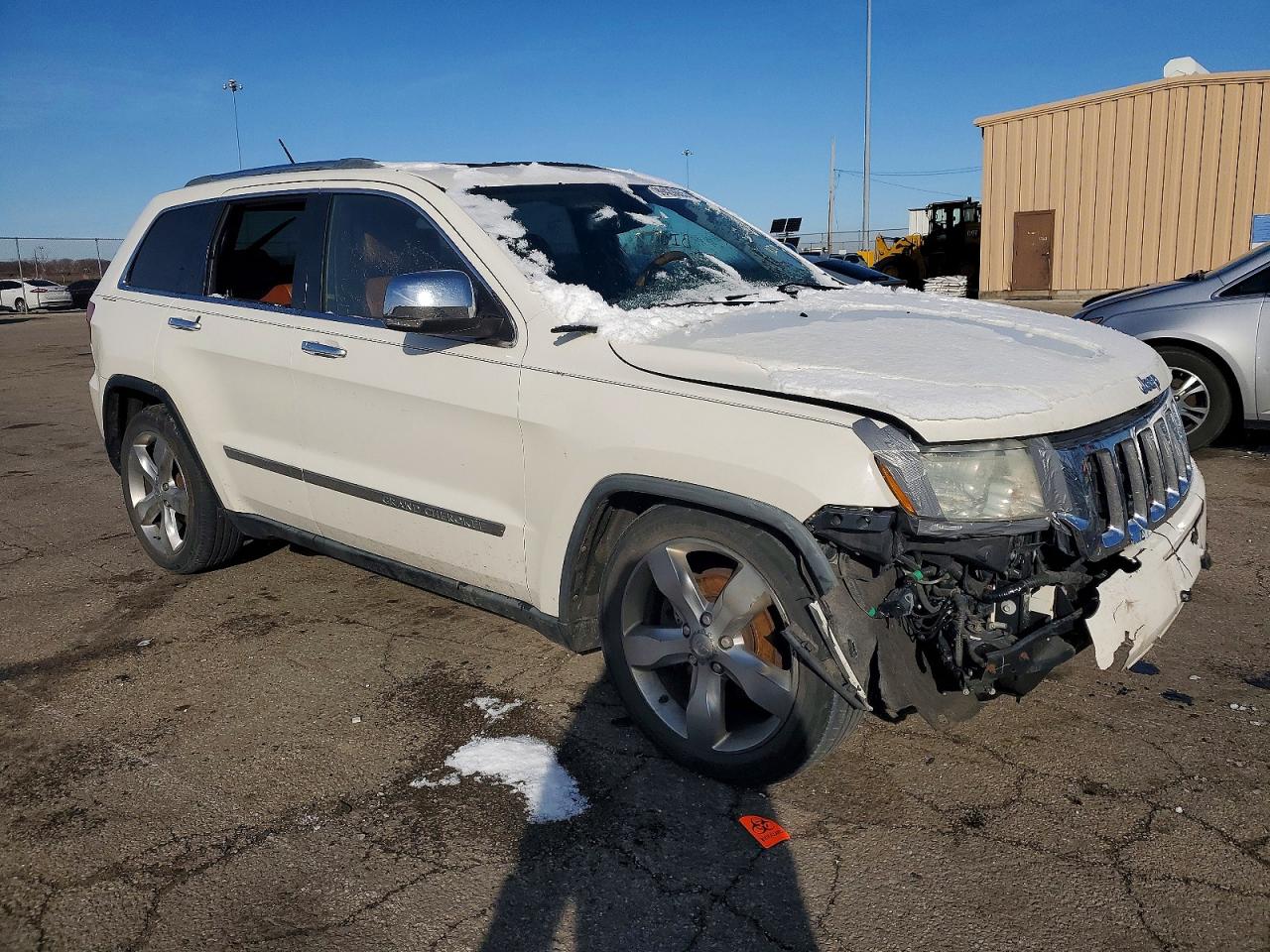 2011 JEEP GRAND CHEROKEE OVERLAND photo 7