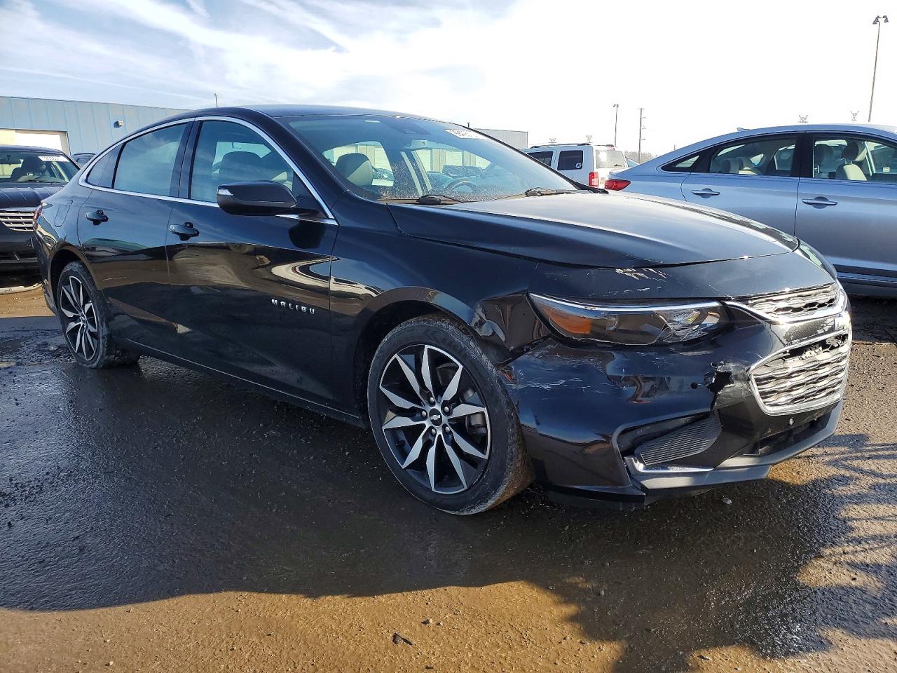 2017 CHEVROLET MALIBU LT photo 7