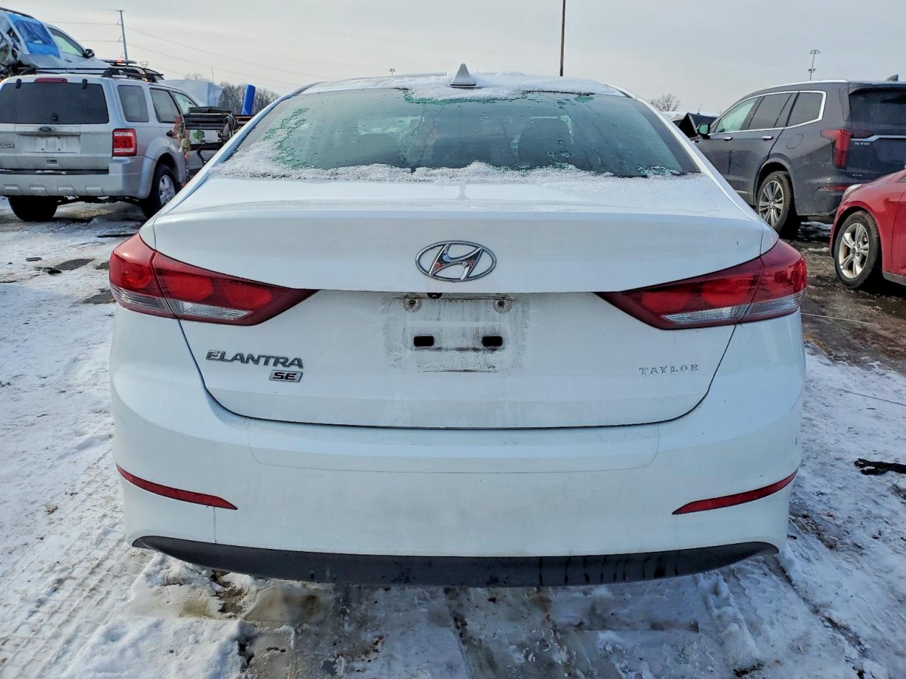 2018 HYUNDAI ELANTRA SE photo 16