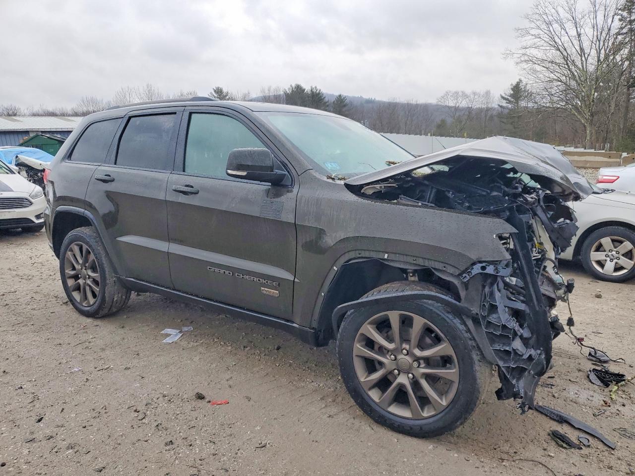 2016 JEEP GRAND CHEROKEE LIMITED photo 4