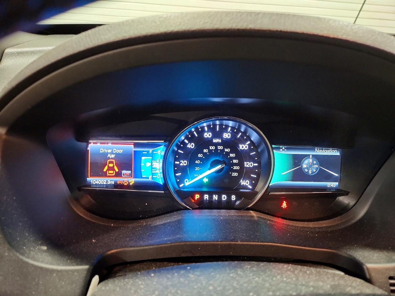 2017 FORD EXPLORER XLT photo 9