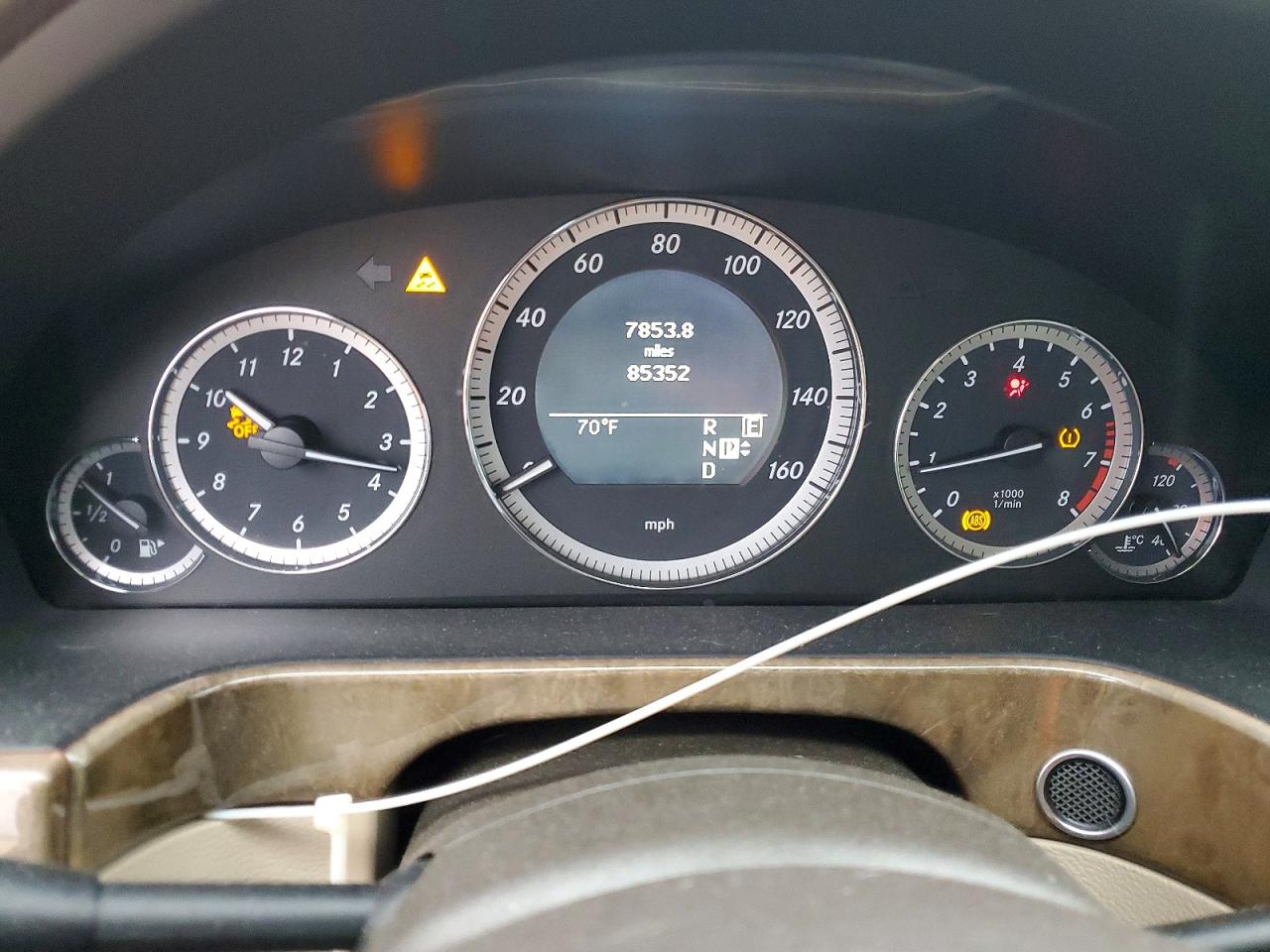 2011 MERCEDES-BENZ E 350 photo 9