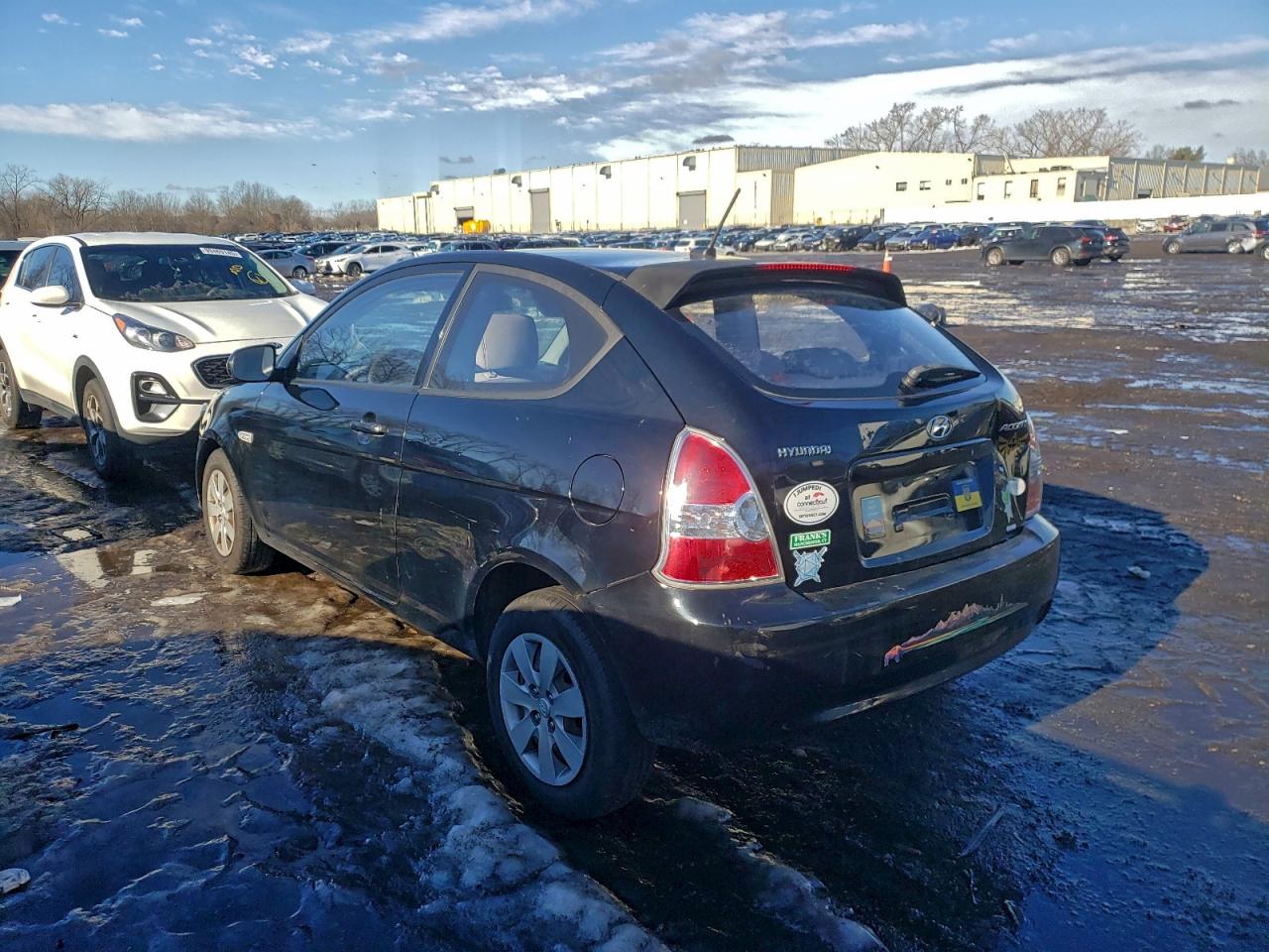 2010 HYUNDAI ACCENT BLUE photo 2