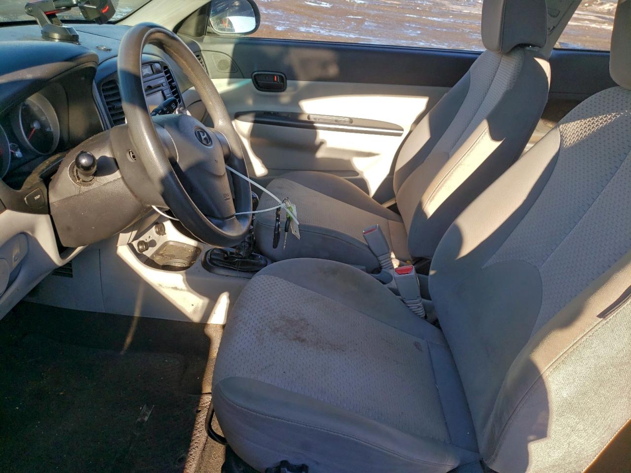 2010 HYUNDAI ACCENT BLUE photo 7