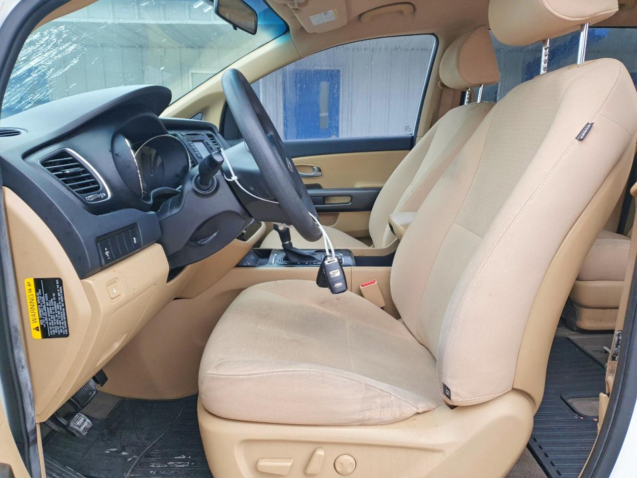 2016 KIA SEDONA LX photo 7