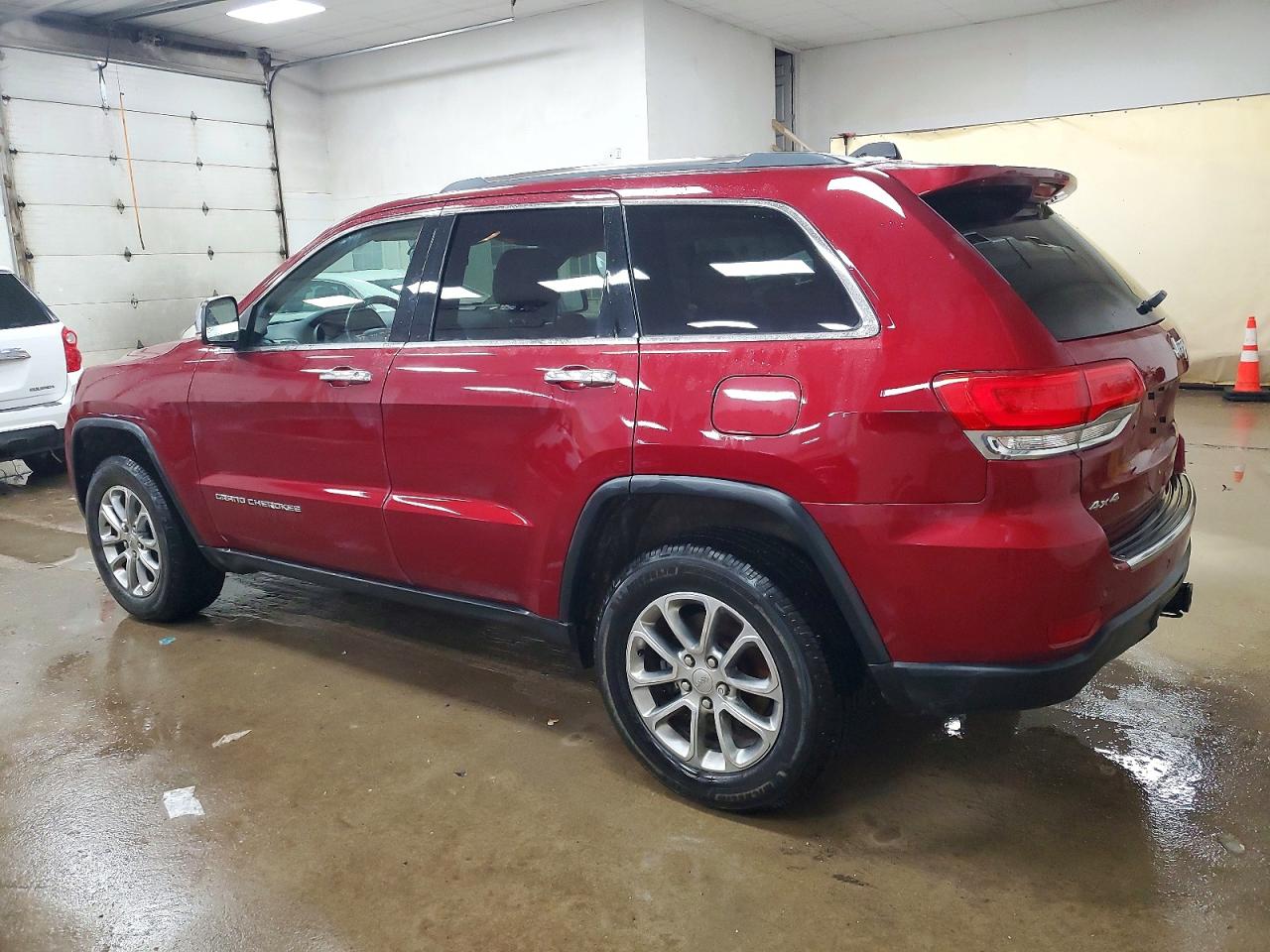 2015 JEEP GRAND CHEROKEE LIMITED photo 3