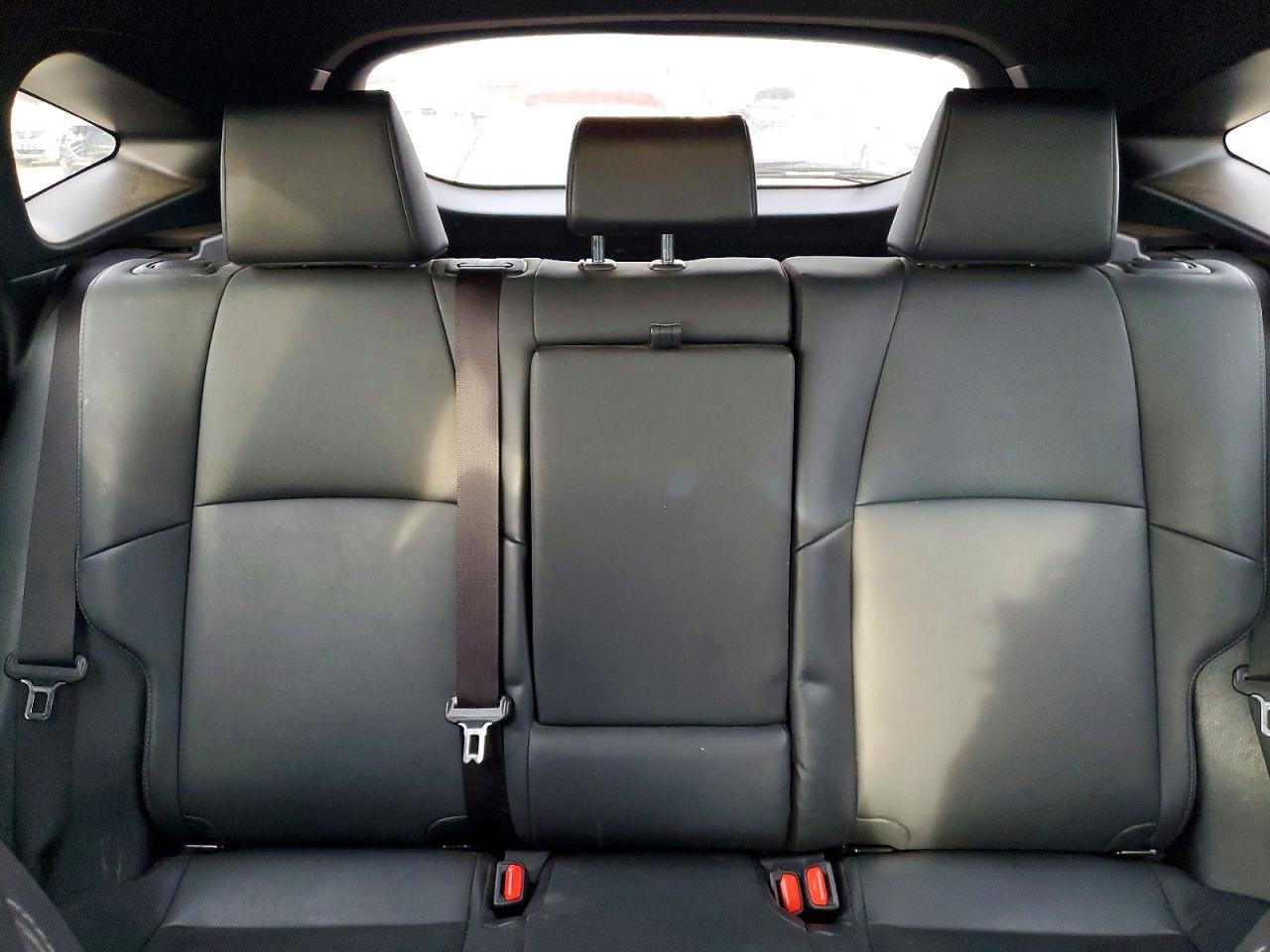 2022 TOYOTA VENZA LE photo 19