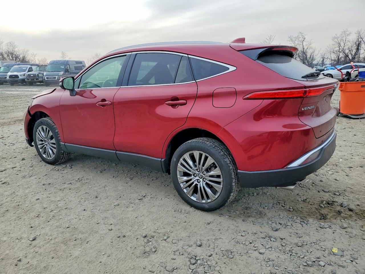2022 TOYOTA VENZA LE photo 3