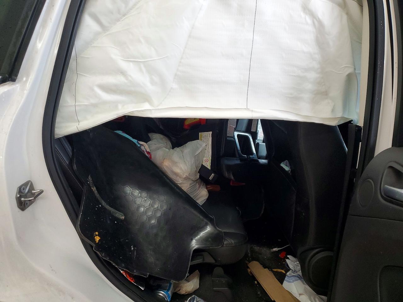 2014 FORD ESCAPE TITANIUM photo 21