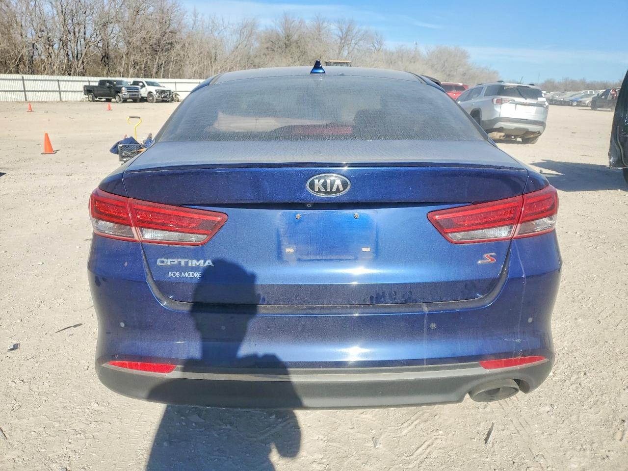 2018 KIA OPTIMA LX photo 6
